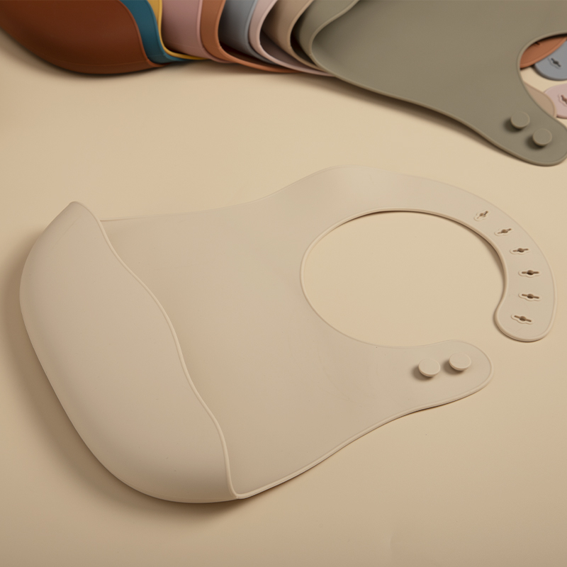 Silikonowe śliniaczki dla dzie – Waterproof Baby Bibs Silicone recenzja i cena